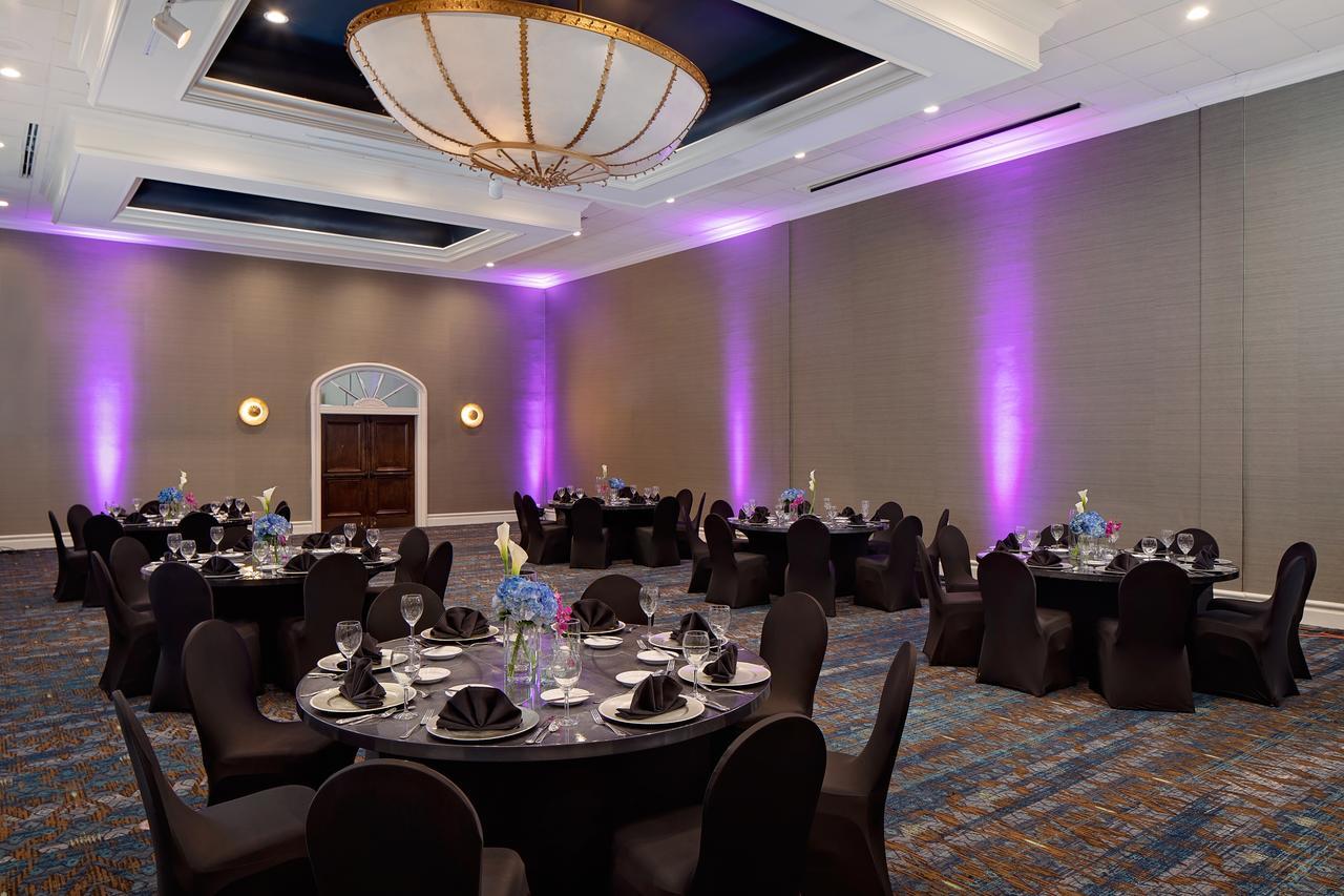 Marriott Plaza San Antonio Hotel Екстериор снимка