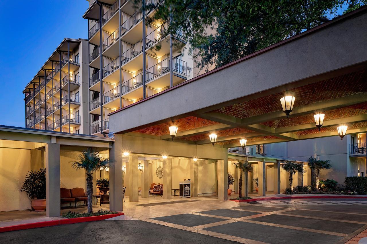 Marriott Plaza San Antonio Hotel Екстериор снимка